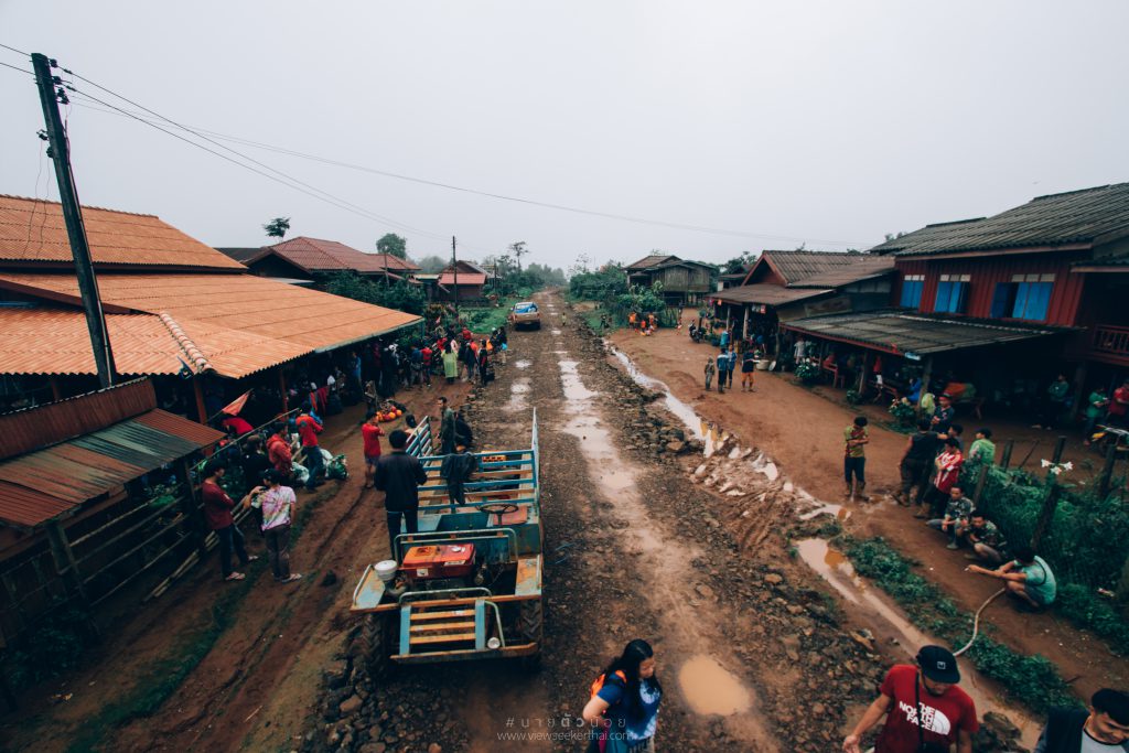 บ้านหนองหลวง ปากเซ ลาว